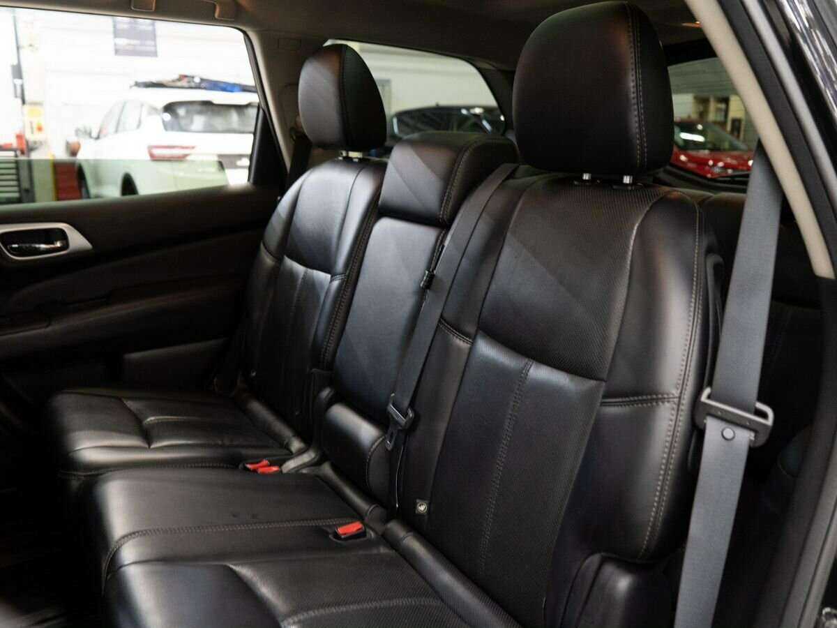 Nissan Pathfinder, 2015 - 195 000 км. | Фото №7