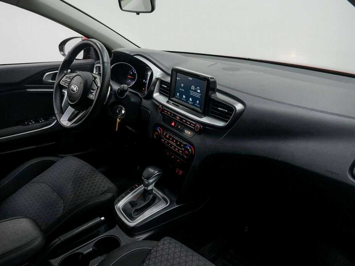 Kia Ceed, 2018 - 27 000 км. | Фото №7