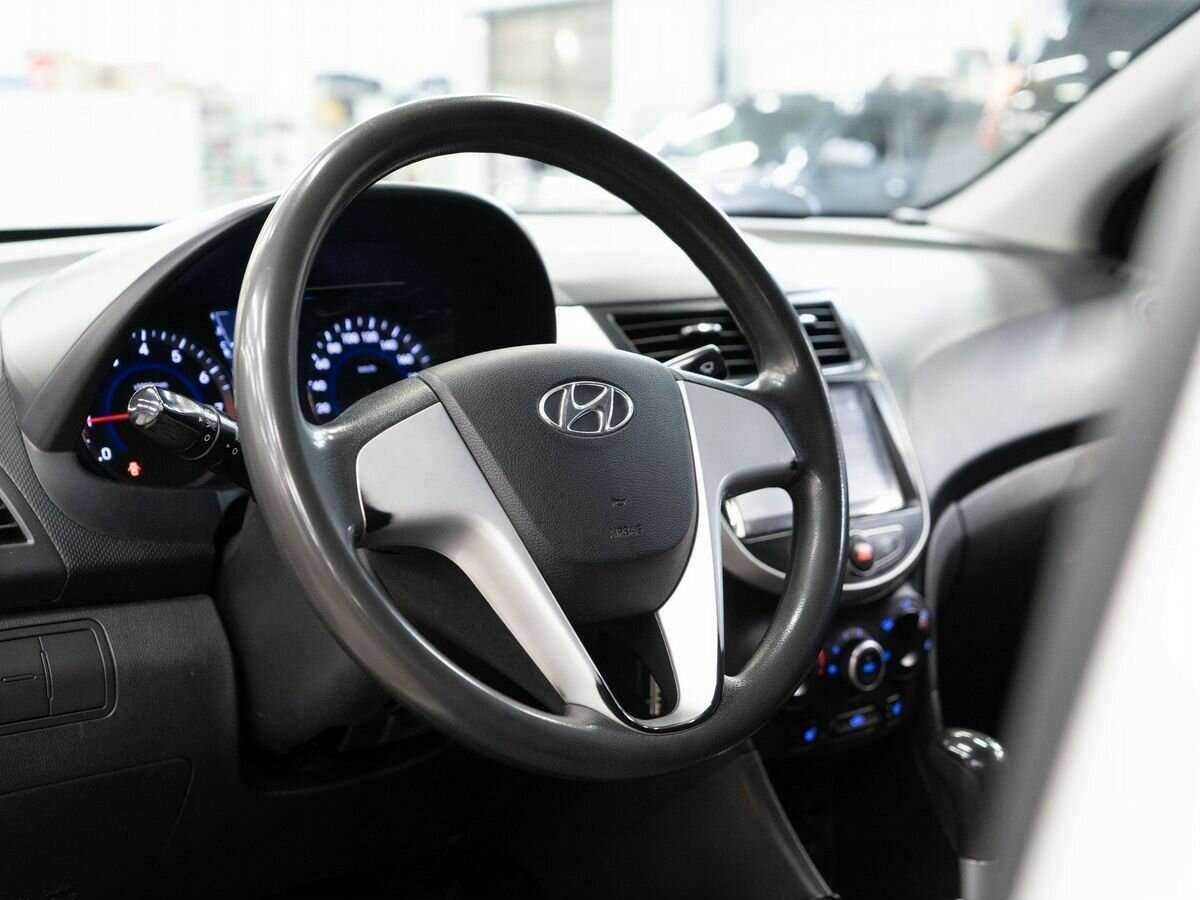 Hyundai Solaris, 2013 - 140 000 км. | Фото №2