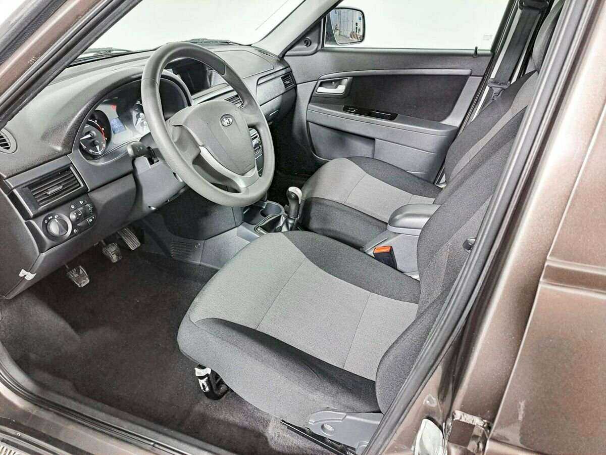 Lada (ВАЗ) Priora, 2017 Фото №16