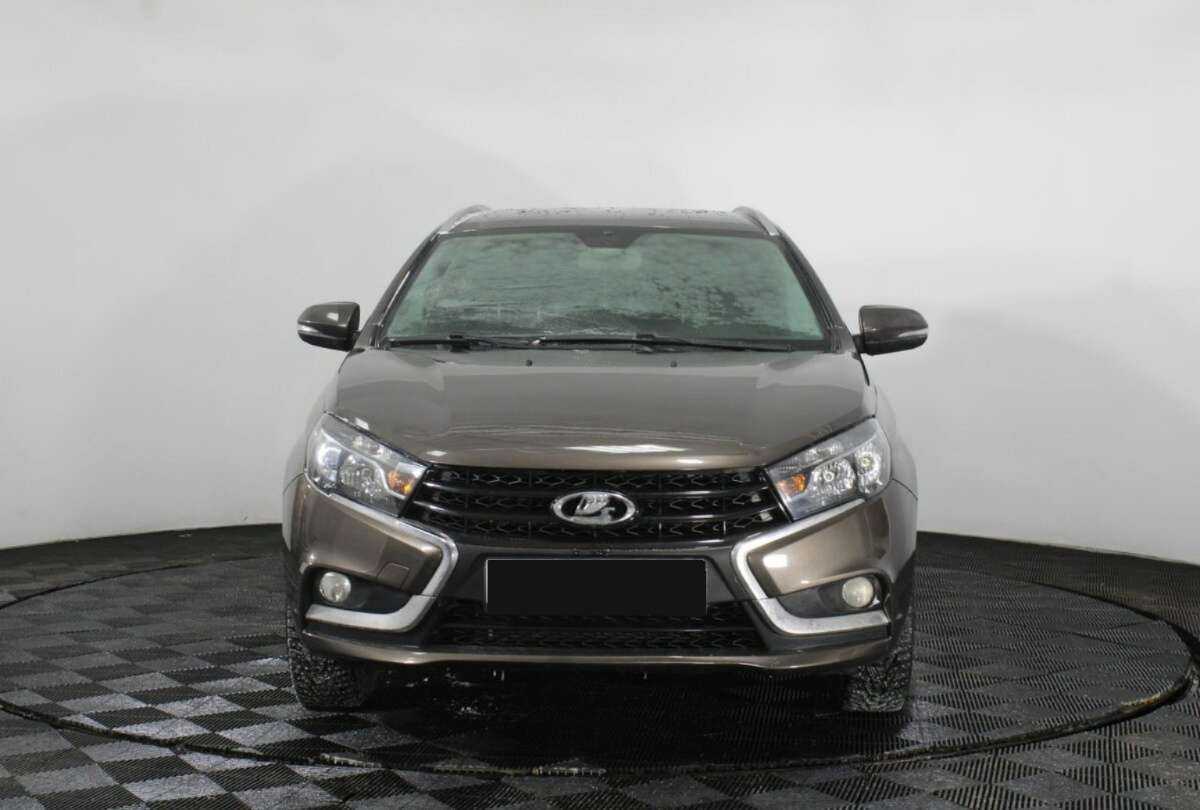 Lada (ВАЗ) Vesta SW, 2020 - 56 000 км. | Фото №2