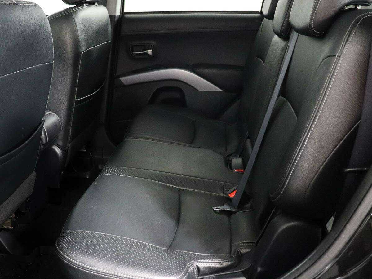 Mitsubishi Outlander, 2012 - 125 634 км. | Фото №8