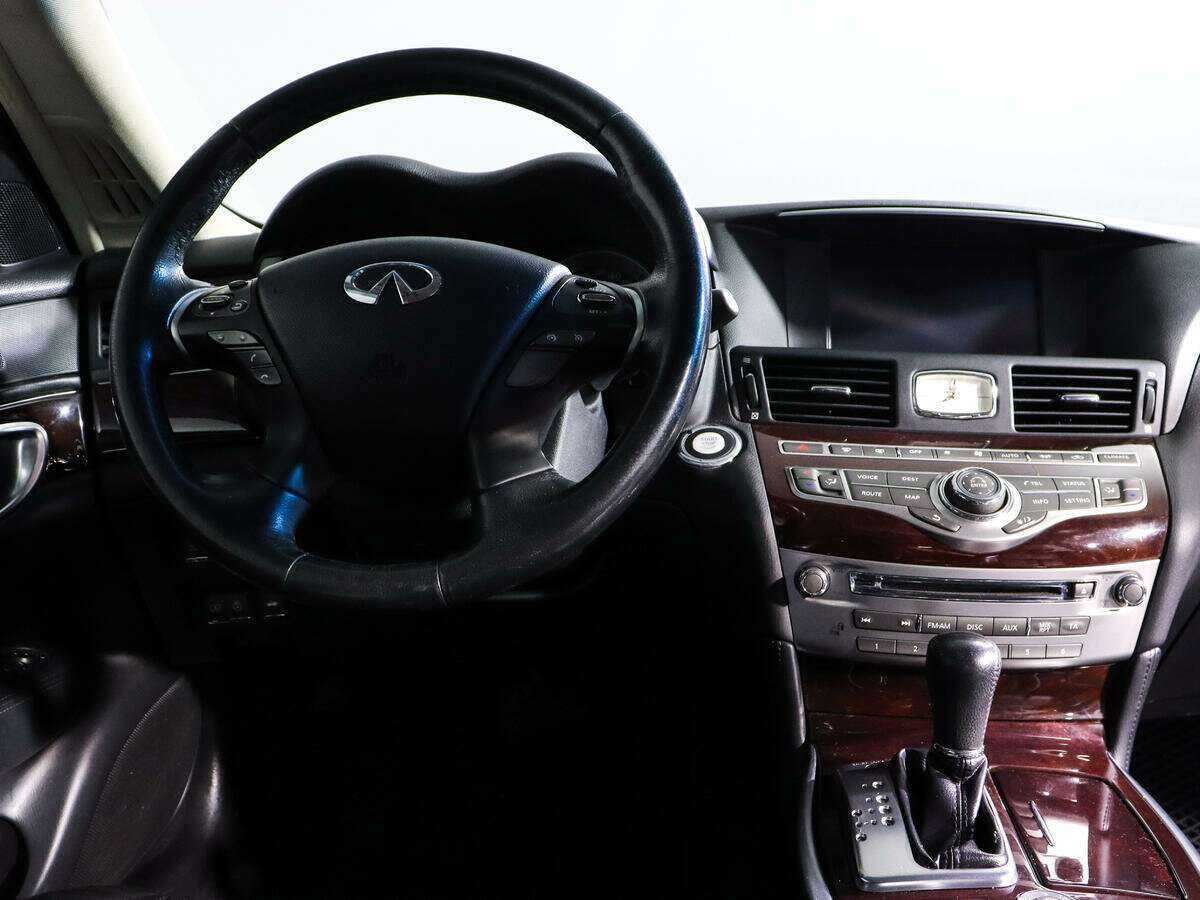 Infiniti Q70, 2014 Фото №7