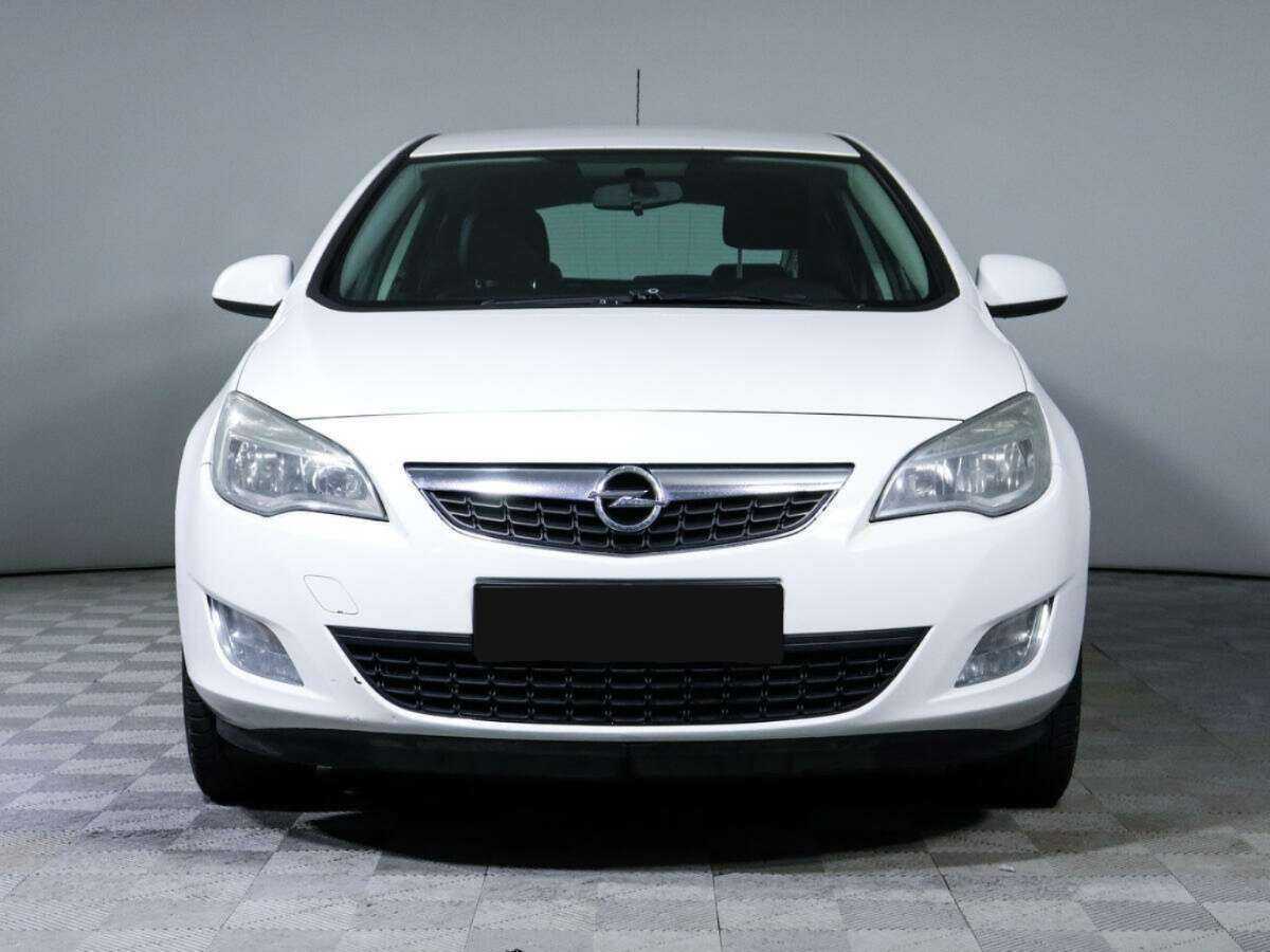 Opel Astra, 2012 - 160 000 км. | Фото №2