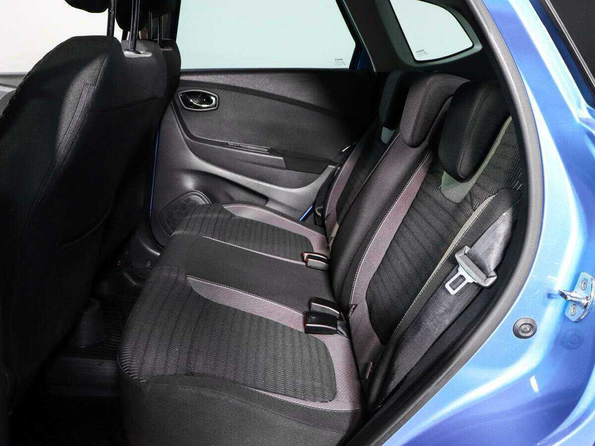 Renault Kaptur, 2017 - 82 000 км. | Фото №8