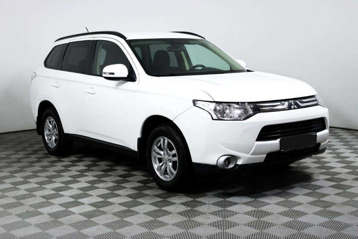 Mitsubishi Outlander, 2013 - 51 659 км. | Фото №3