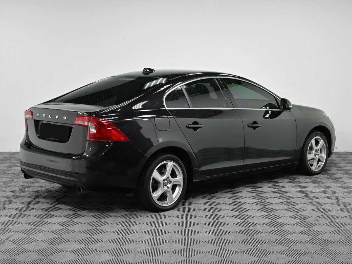 Volvo S60, 2013 - 130 000 км. | Фото №2