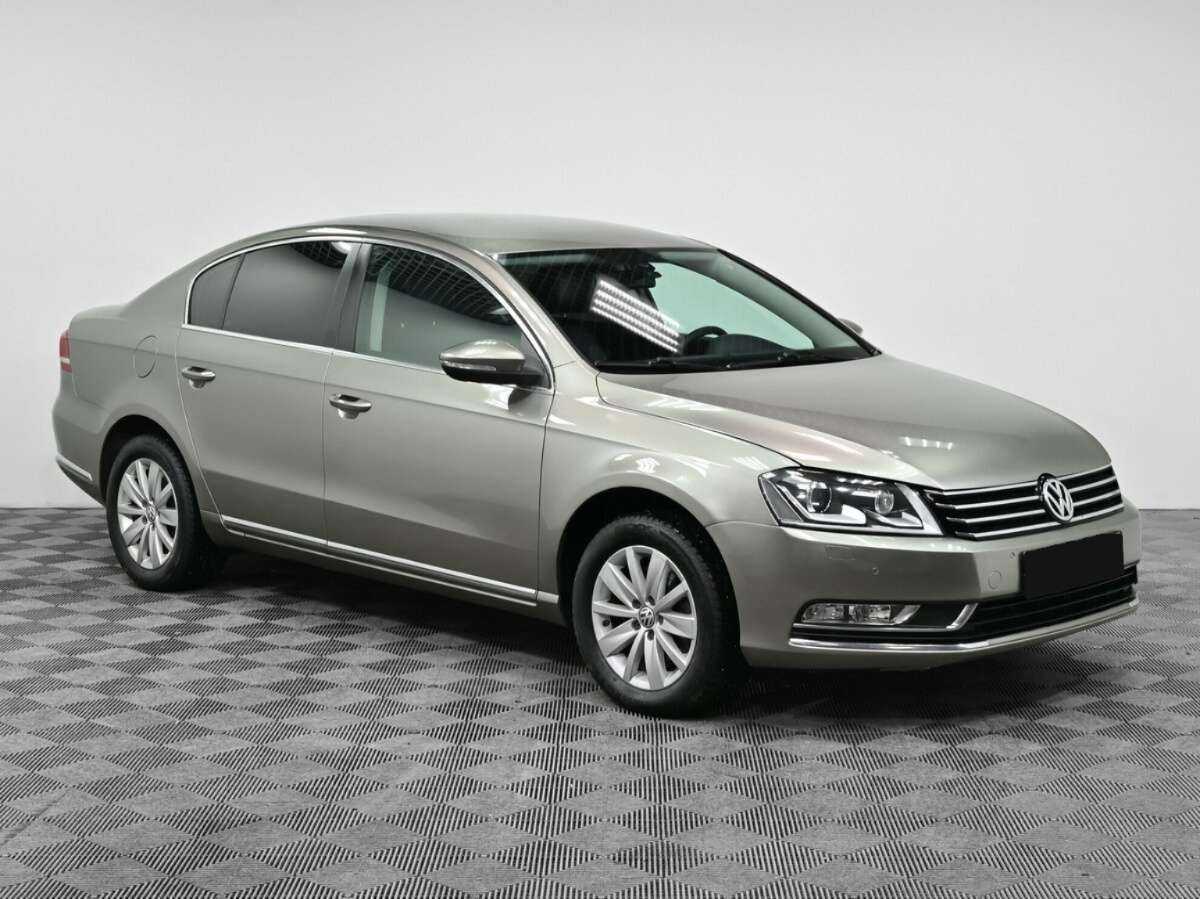 Volkswagen Passat, 2014 - 120 000 км. | Фото №3