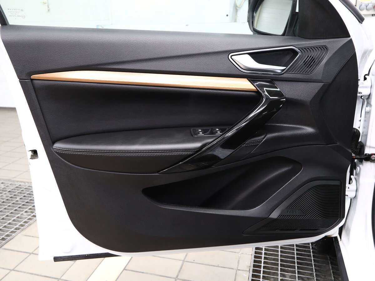 Lada (ВАЗ) Vesta SW Cross, 2023 - 2 300 км. | Фото №8