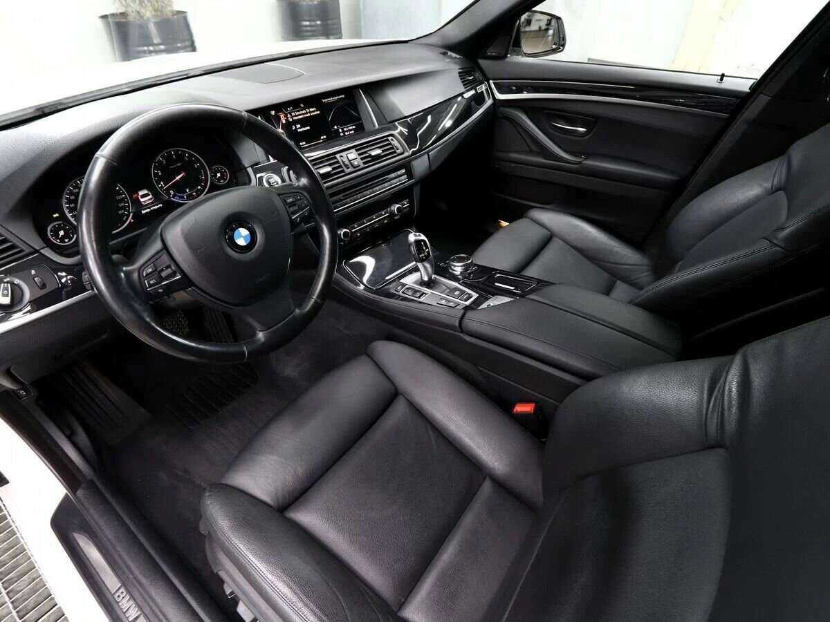 BMW 5 серии 528i xDrive, 2016 - 68 000 км. | Фото №8