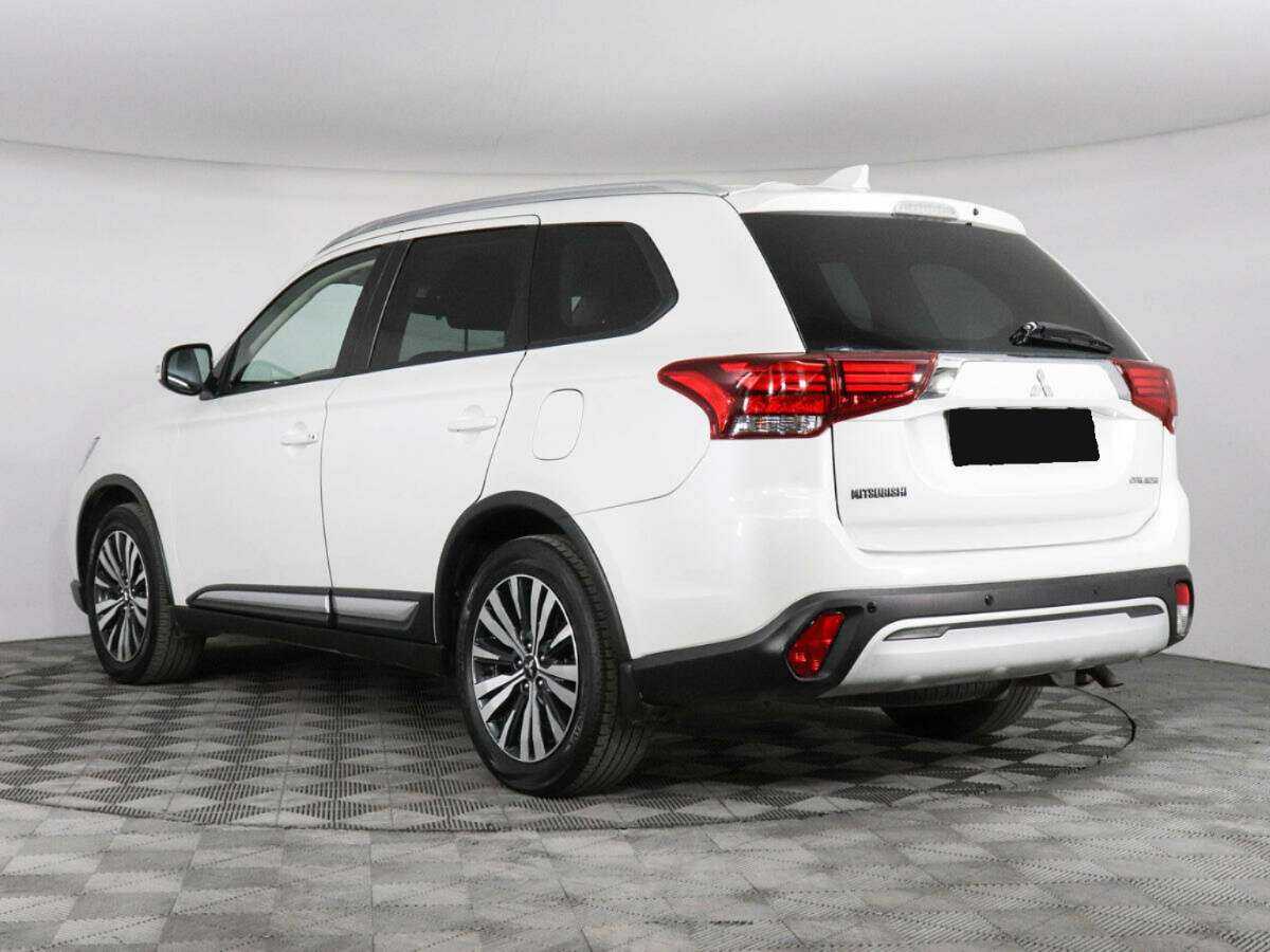 Mitsubishi Outlander, 2019 - 91 367 км. | Фото №7