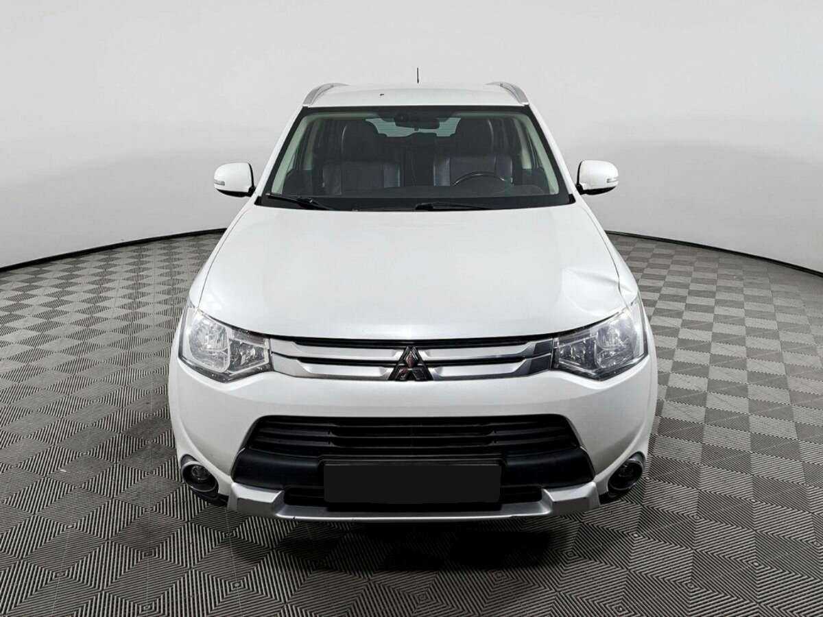 Mitsubishi Outlander, 2014 - 181 183 км. | Фото №2