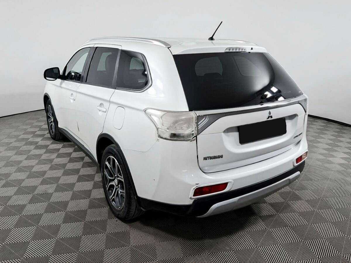 Mitsubishi Outlander, 2014 - 181 183 км. | Фото №6