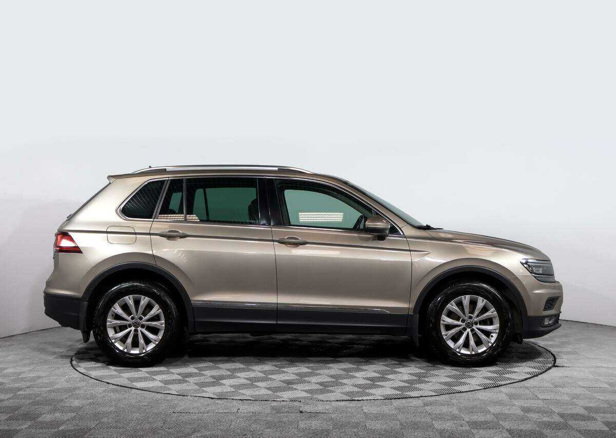 Volkswagen Tiguan, 2017 - 123 325 км. | Фото №3
