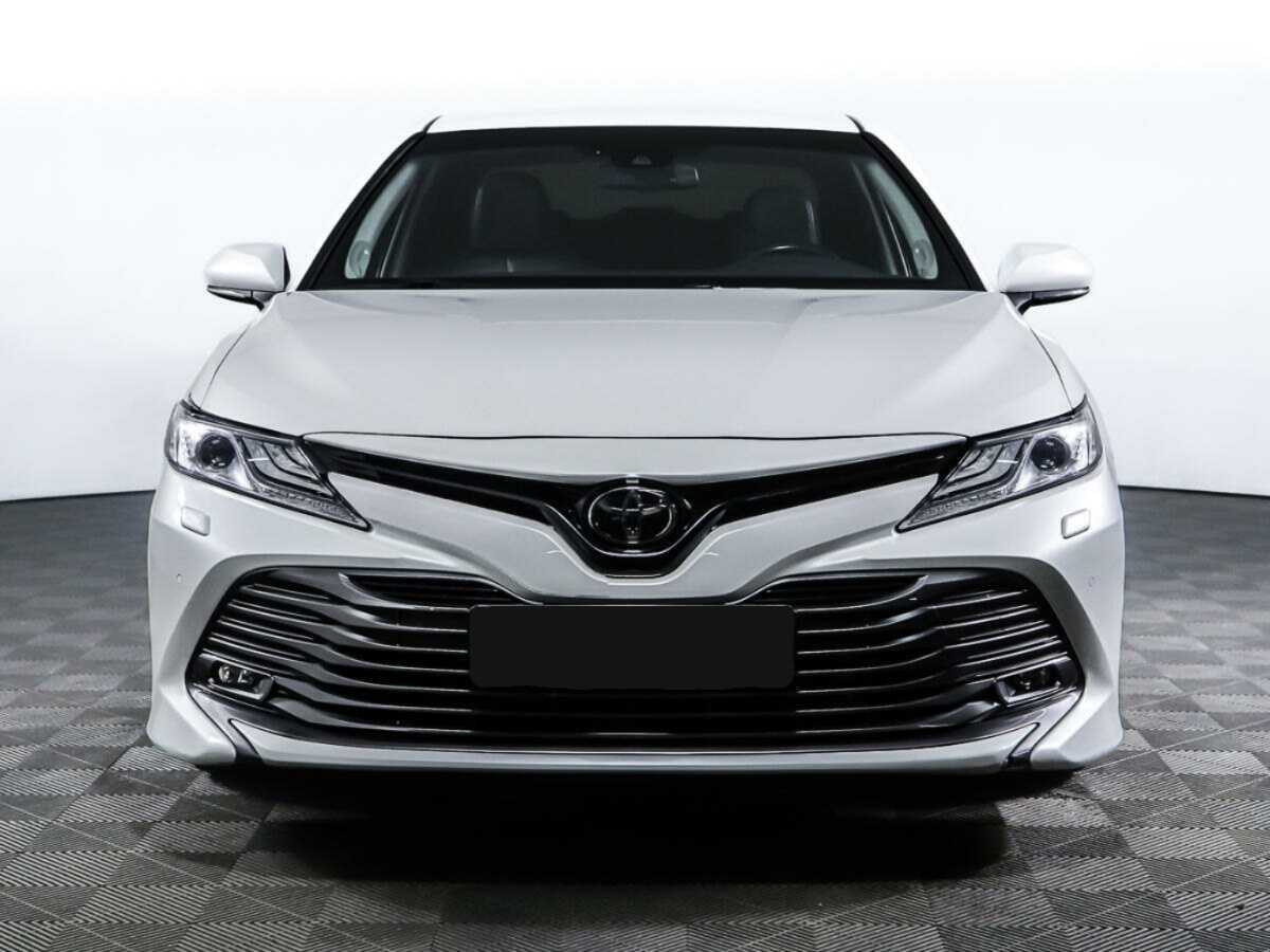 Toyota Camry, 2018 - 62 503 км. | Фото №2