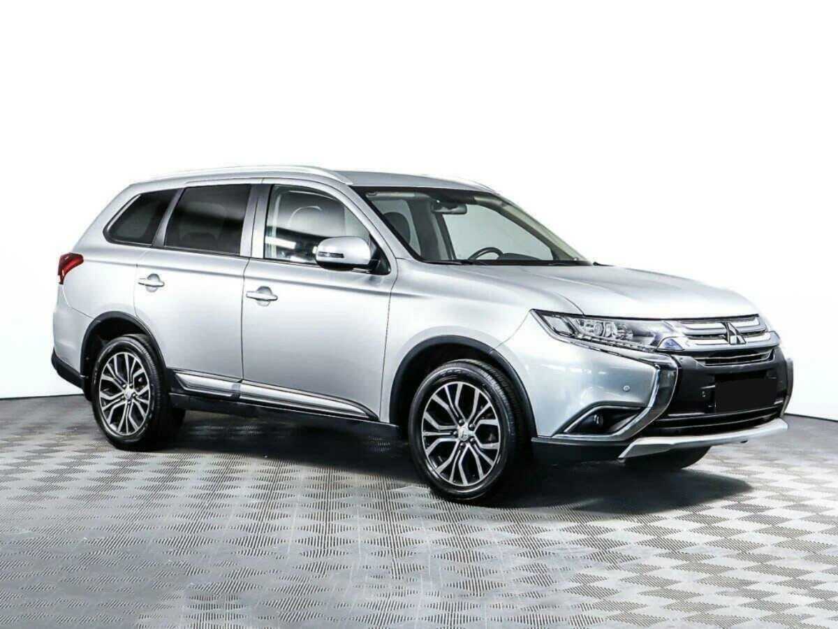Mitsubishi Outlander, 2016 - 60 538 км. | Фото №2