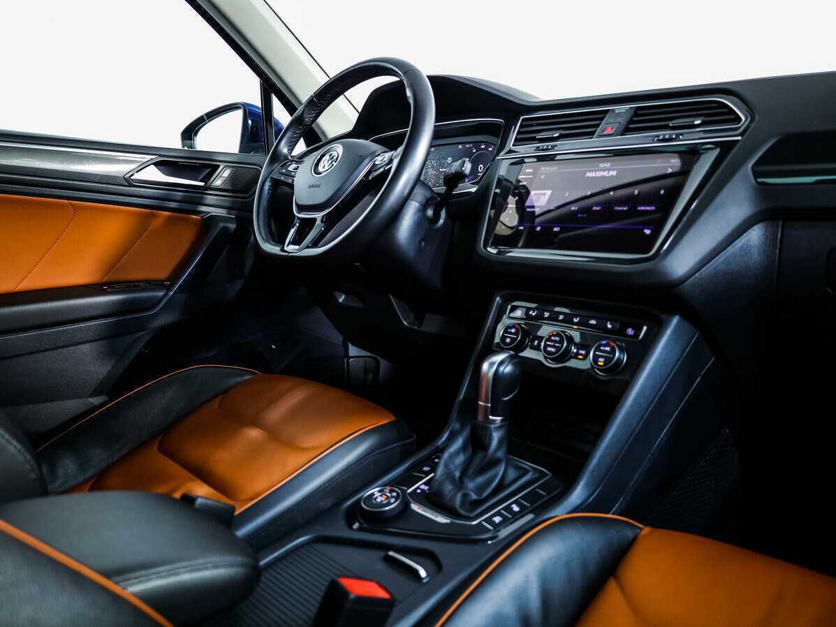 Volkswagen Tiguan Allspace, 2018 - 143 609 км. | Фото №8