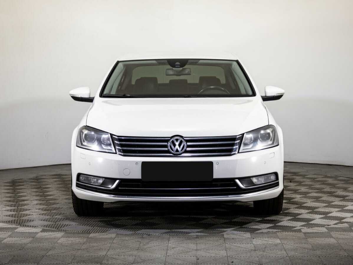 Volkswagen Passat, 2013 - 242 820 км. | Фото №2