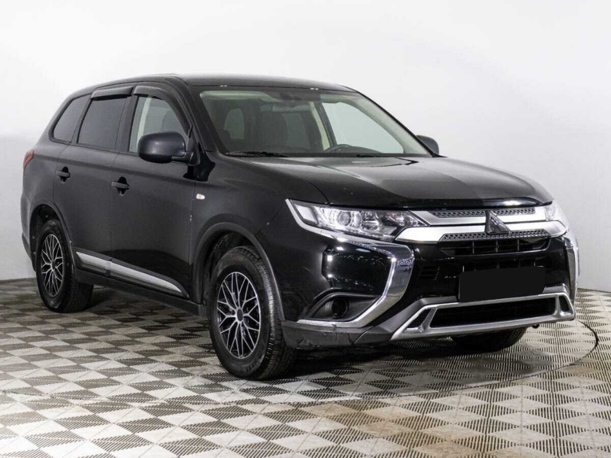 Mitsubishi Outlander, 2021 - 45 170 км. | Фото №3