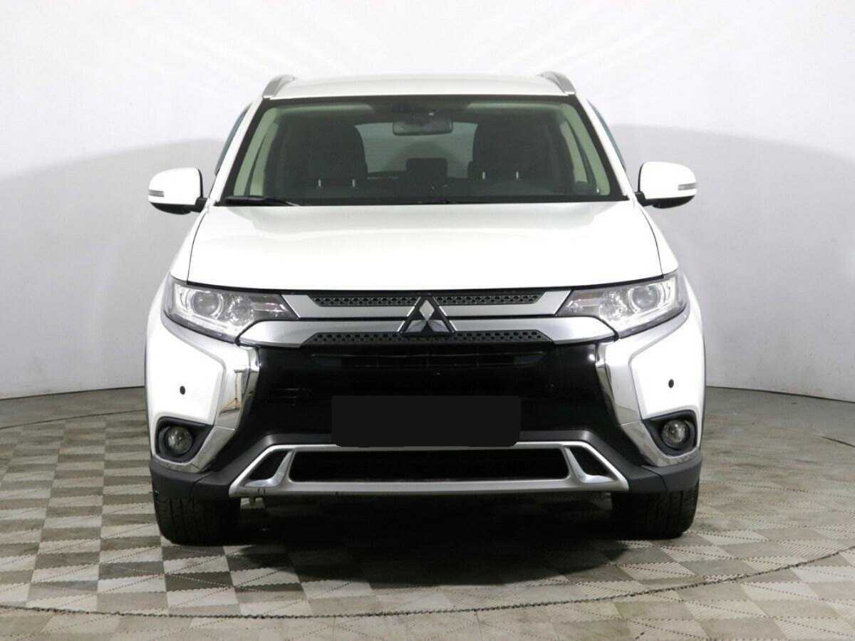 Mitsubishi Outlander, 2019 - 78 750 км. | Фото №2