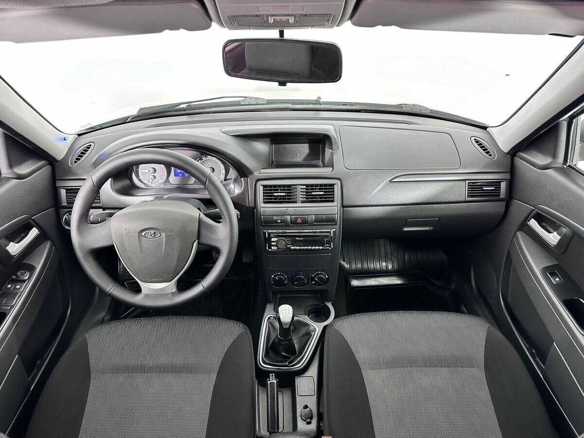 Lada (ВАЗ) Priora, 2017 Фото №9