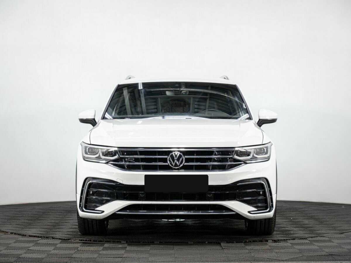 Volkswagen Tiguan, 2022 - 60 636 км. | Фото №2