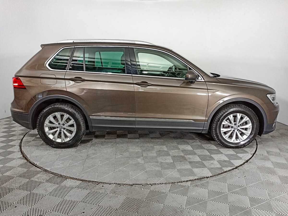 Volkswagen Tiguan, 2017 - 75 314 км. | Фото №4