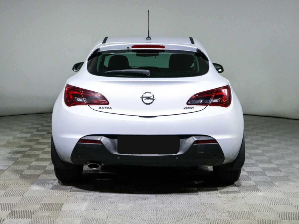 Opel Astra GTC, 2013 - 215 000 км. | Фото №5