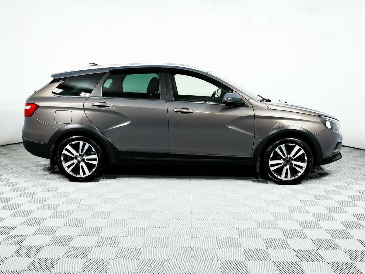 Lada (ВАЗ) Vesta SW Cross, 2019 - 65 860 км. | Фото №4