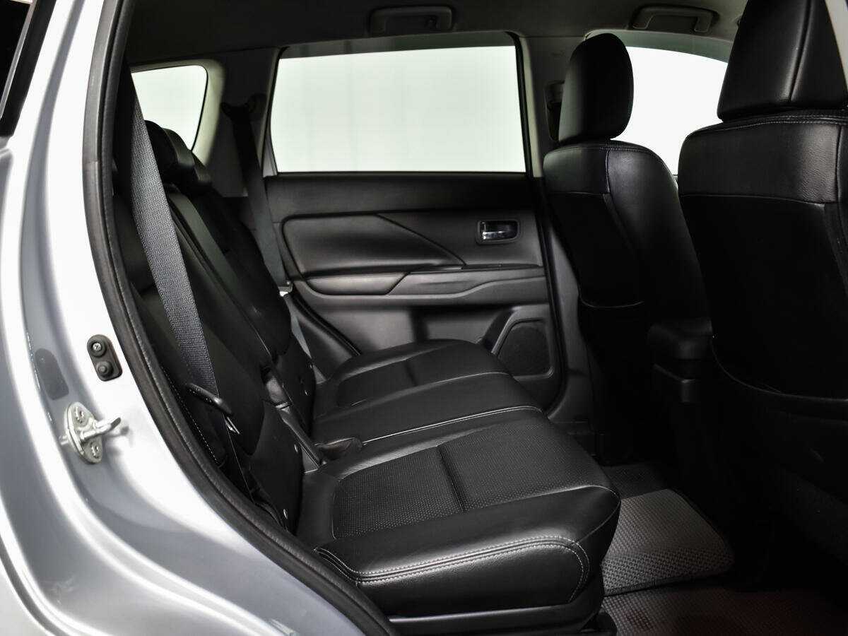 Mitsubishi Outlander, 2012 - 261 859 км. | Фото №8