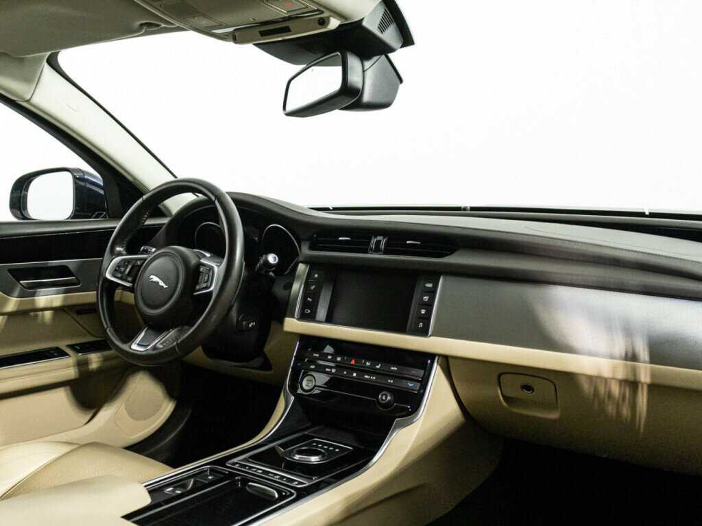 Jaguar XF, 2017 Фото №7