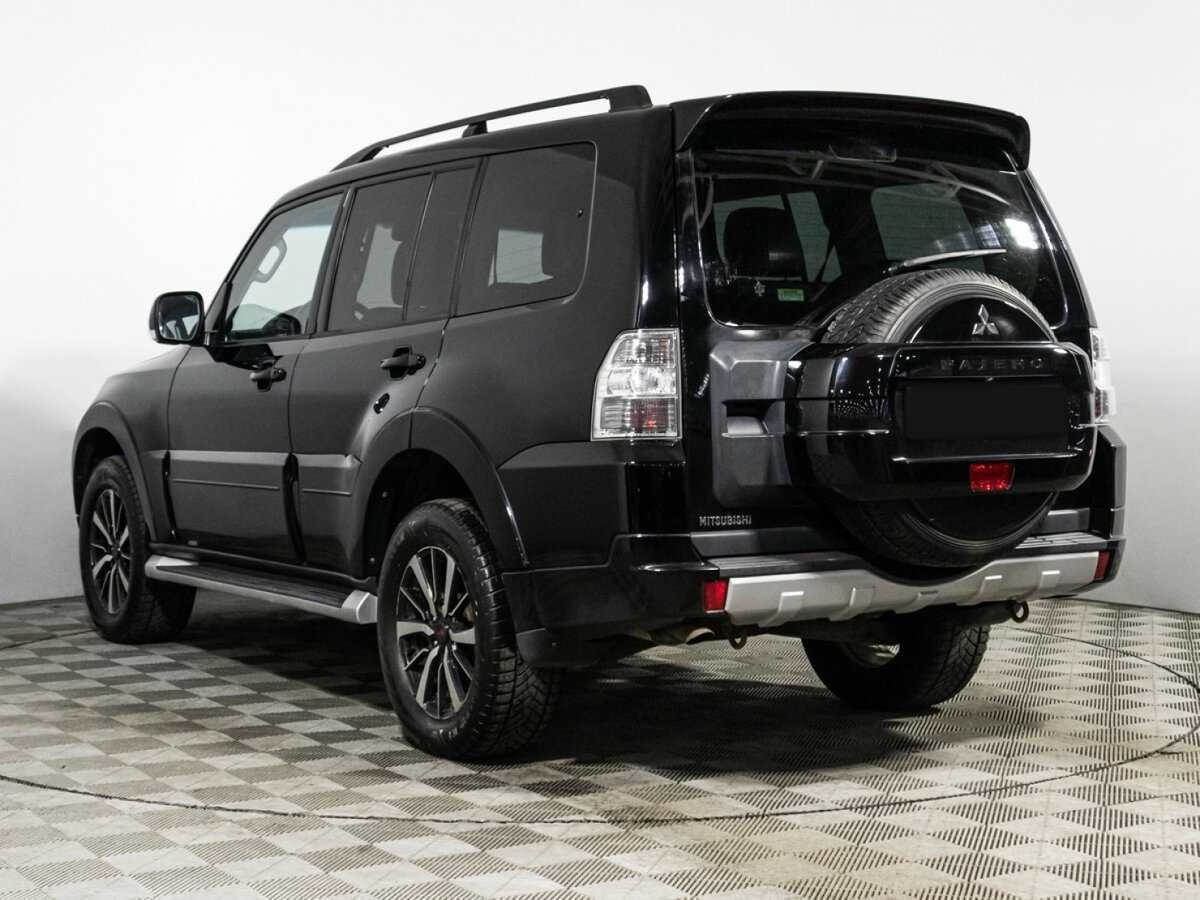 Mitsubishi Pajero, 2012 - 215 000 км. | Фото №6