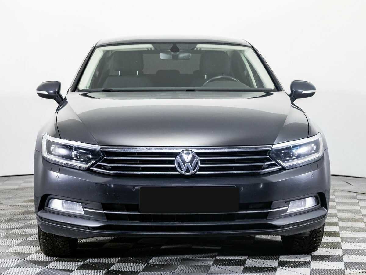 Volkswagen Passat, 2018 - 160 888 км. | Фото №2
