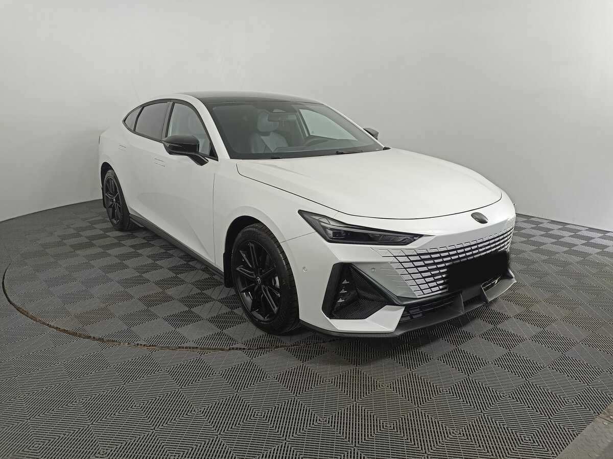 Changan UNI-V, 2023 - 21 975 км. | Фото №3