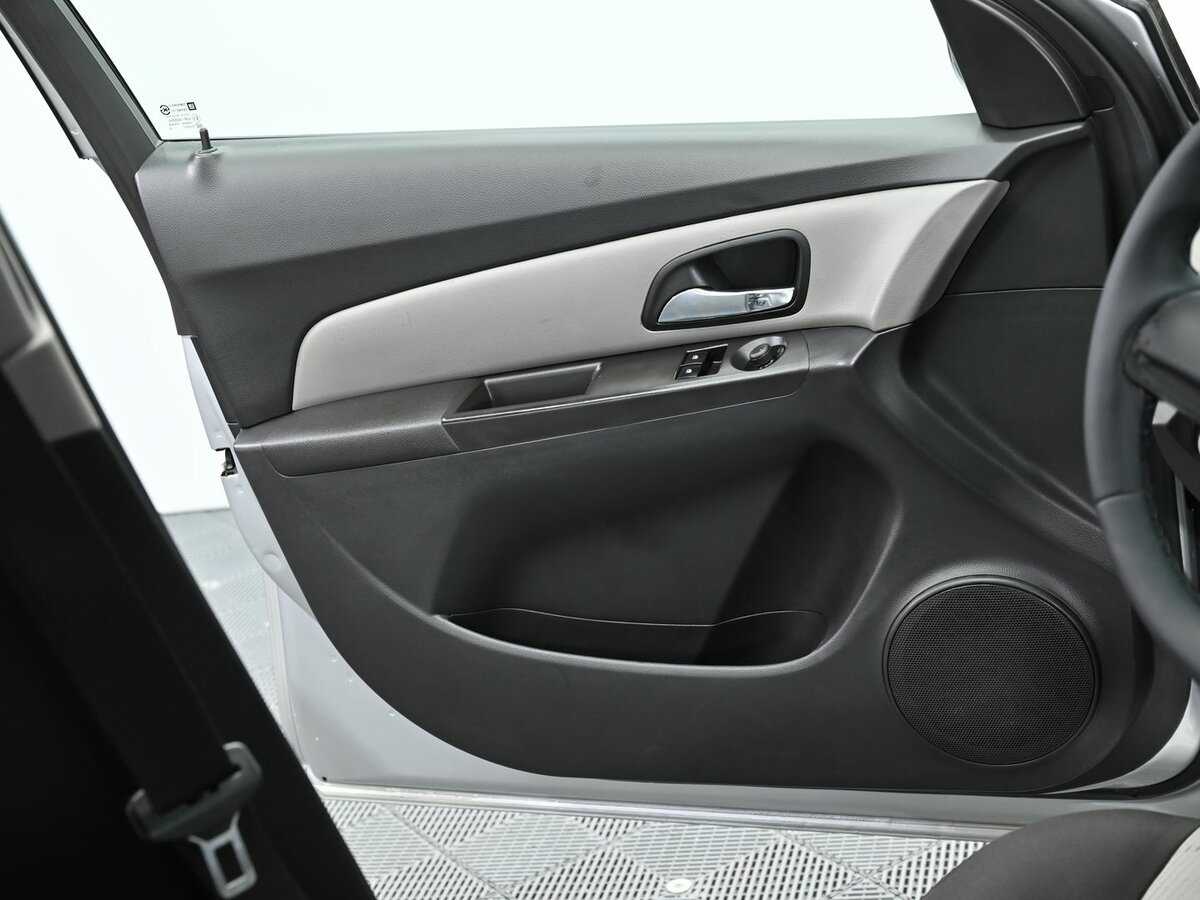 Chevrolet Cruze, 2013 - 167 000 км. | Фото №6