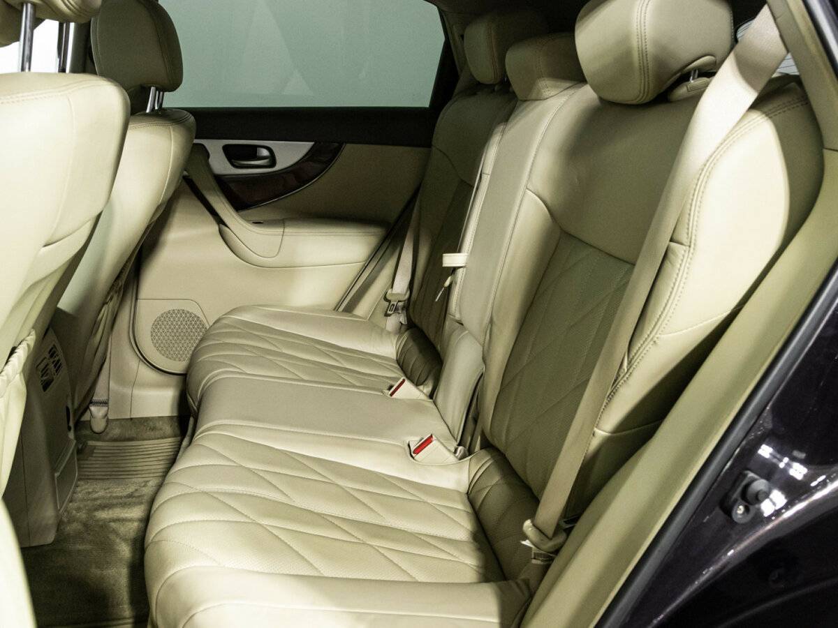 Infiniti FX30d, 2012 Фото №10