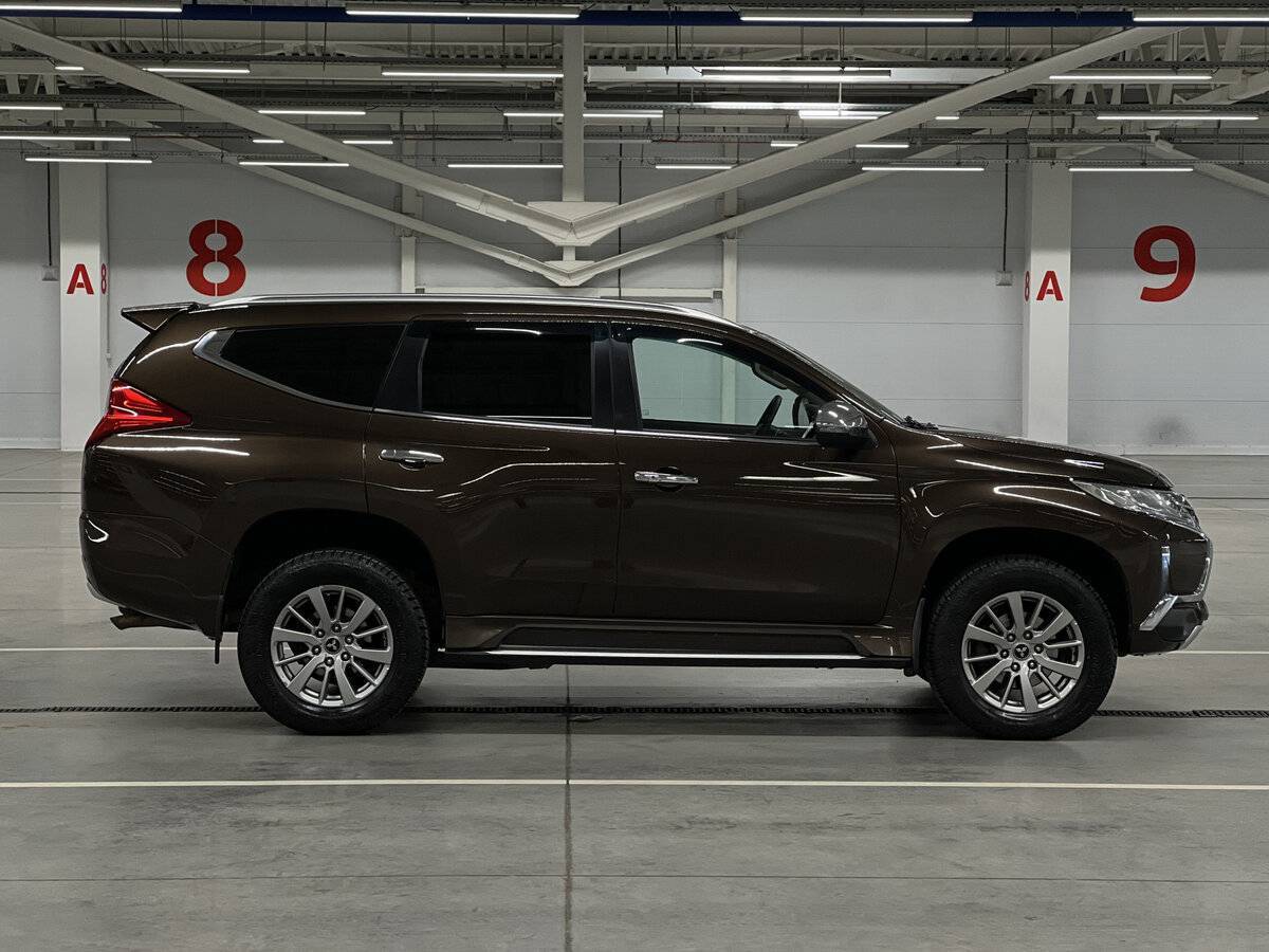 Mitsubishi Pajero Sport, 2018 - 164 471 км. | Фото №4