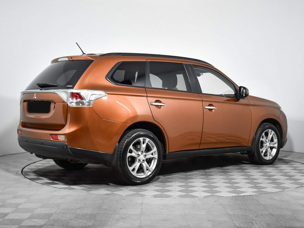 Mitsubishi Outlander, 2012 - 174 990 км. | Фото №8
