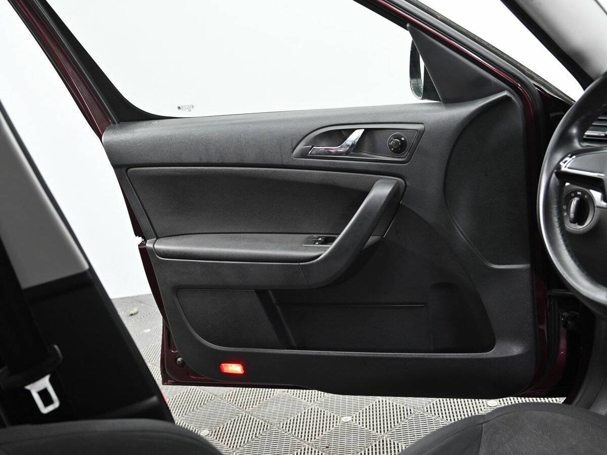 Skoda Yeti, 2014 - 163 000 км. | Фото №7