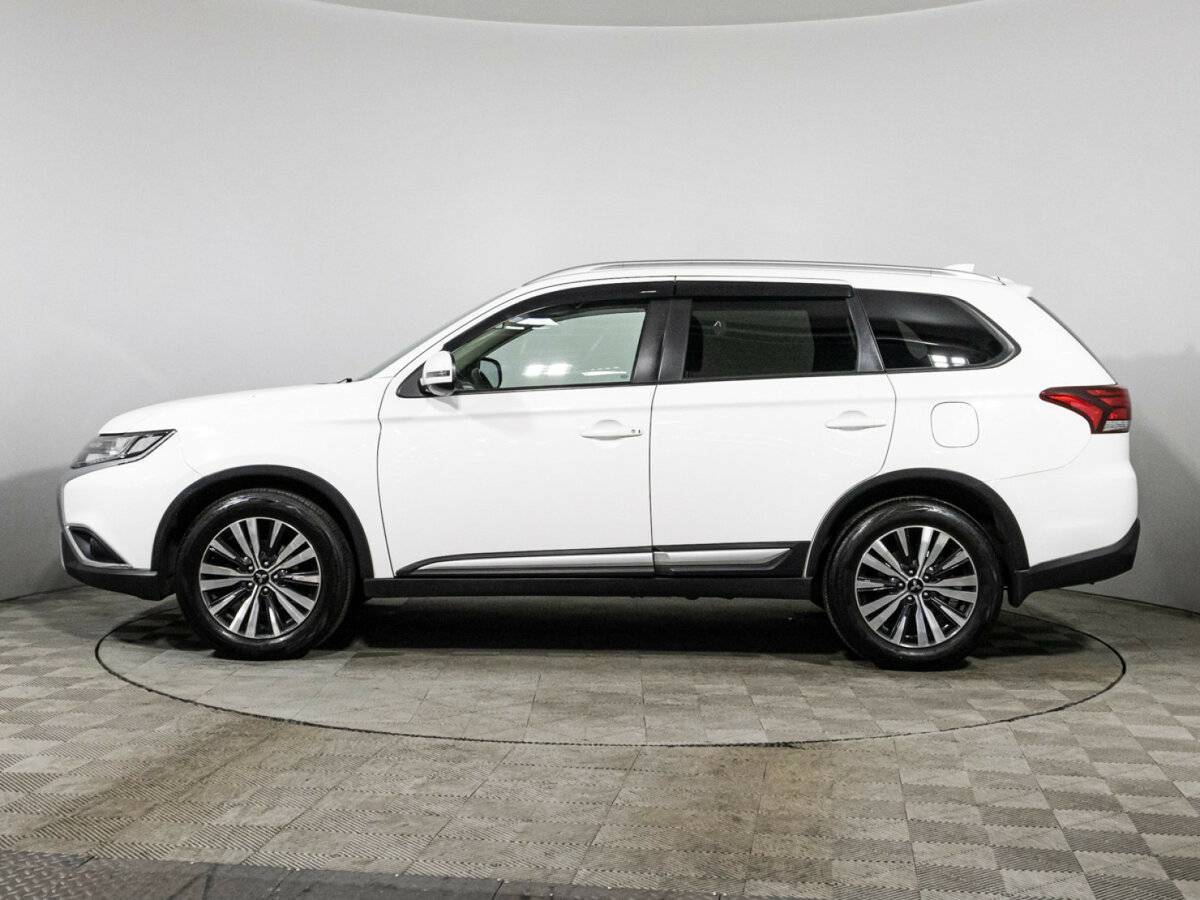 Mitsubishi Outlander, 2018 - 70 460 км. | Фото №8