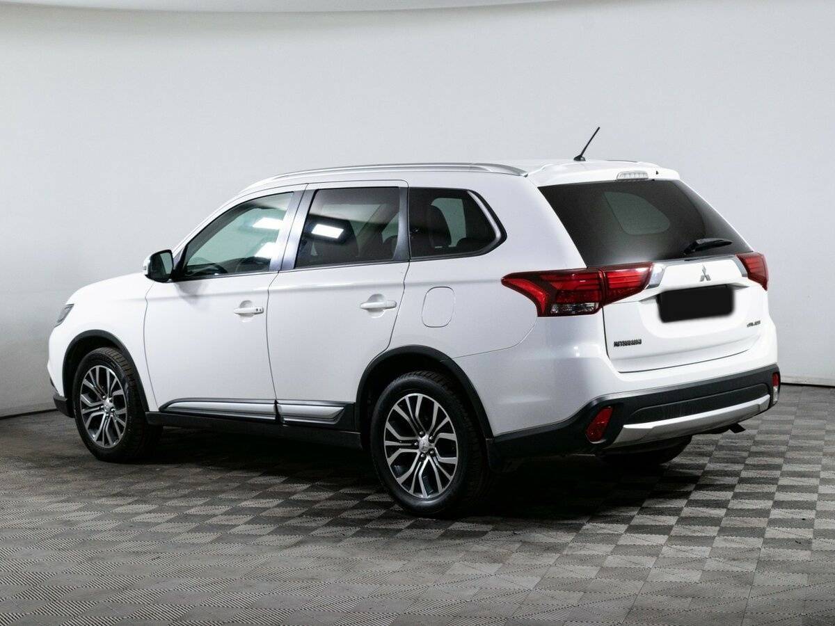Mitsubishi Outlander, 2016 - 178 926 км. | Фото №7