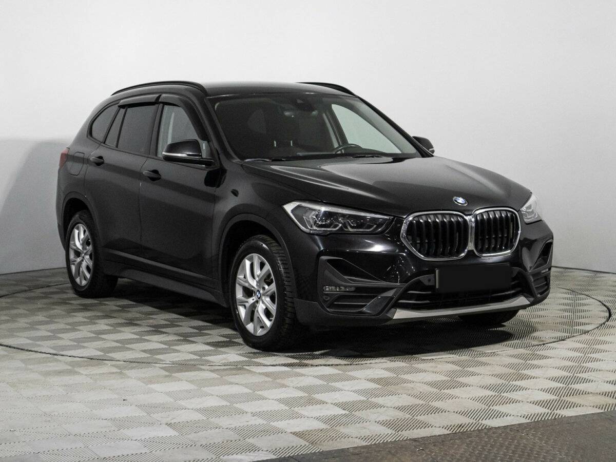 BMW X1 18d xDrive, 2021 - 121 425 км. | Фото №3