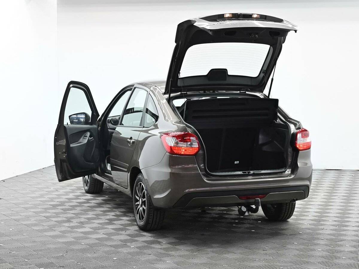 Lada (ВАЗ) Granta, 2019 - 82 000 км. | Фото №5