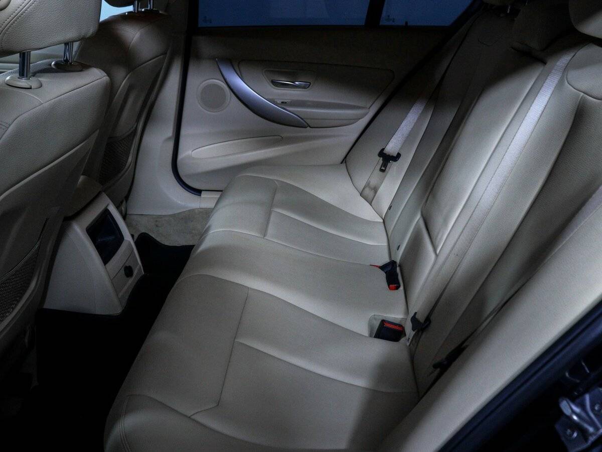 BMW 3 серии 320i, 2013 - 189 829 км. | Фото №8