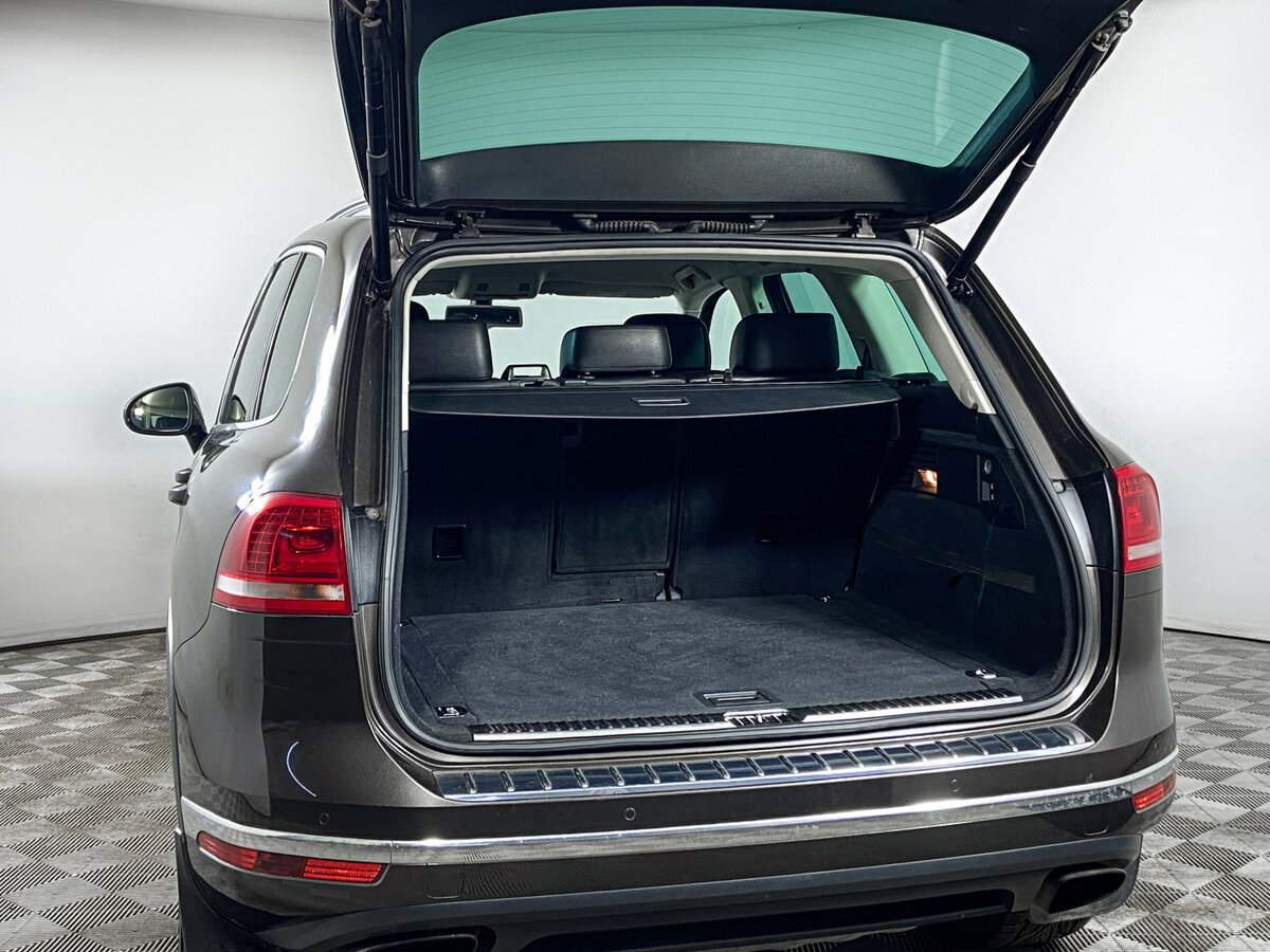 Volkswagen Touareg II Рестайлинг, 2015 - 133 612 км. | Фото №7