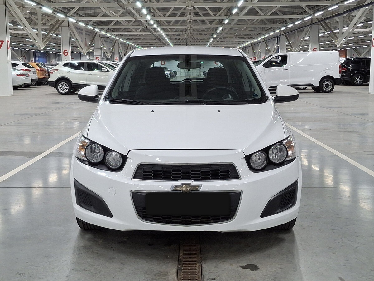 Chevrolet Aveo II, 2015 - 65 745 км. | Фото №2