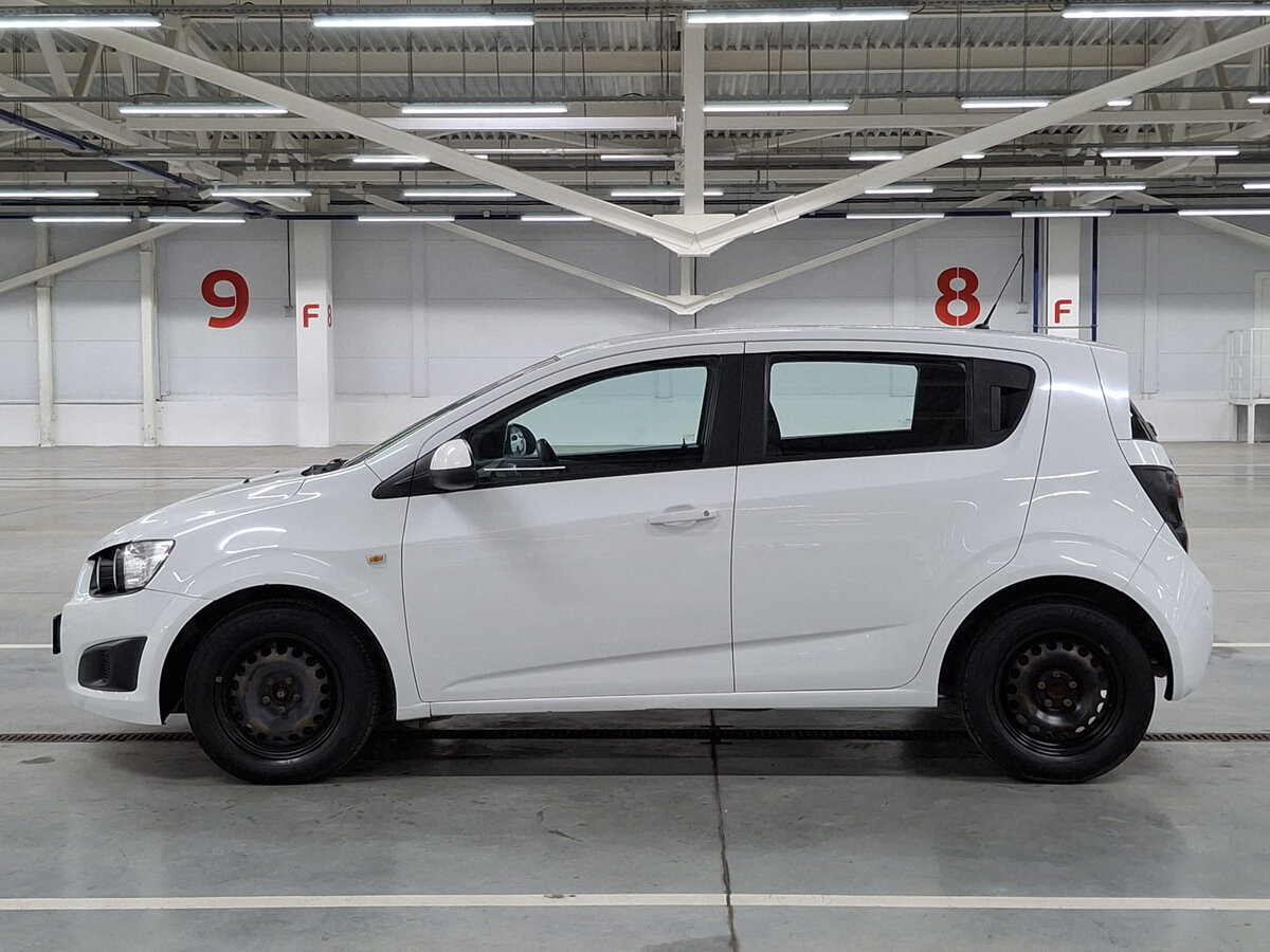 Chevrolet Aveo II, 2015 - 65 745 км. | Фото №8