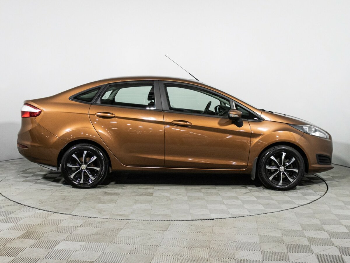 Ford Fiesta Mk6 Рестайлинг, 2016 - 75 842 км. | Фото №4