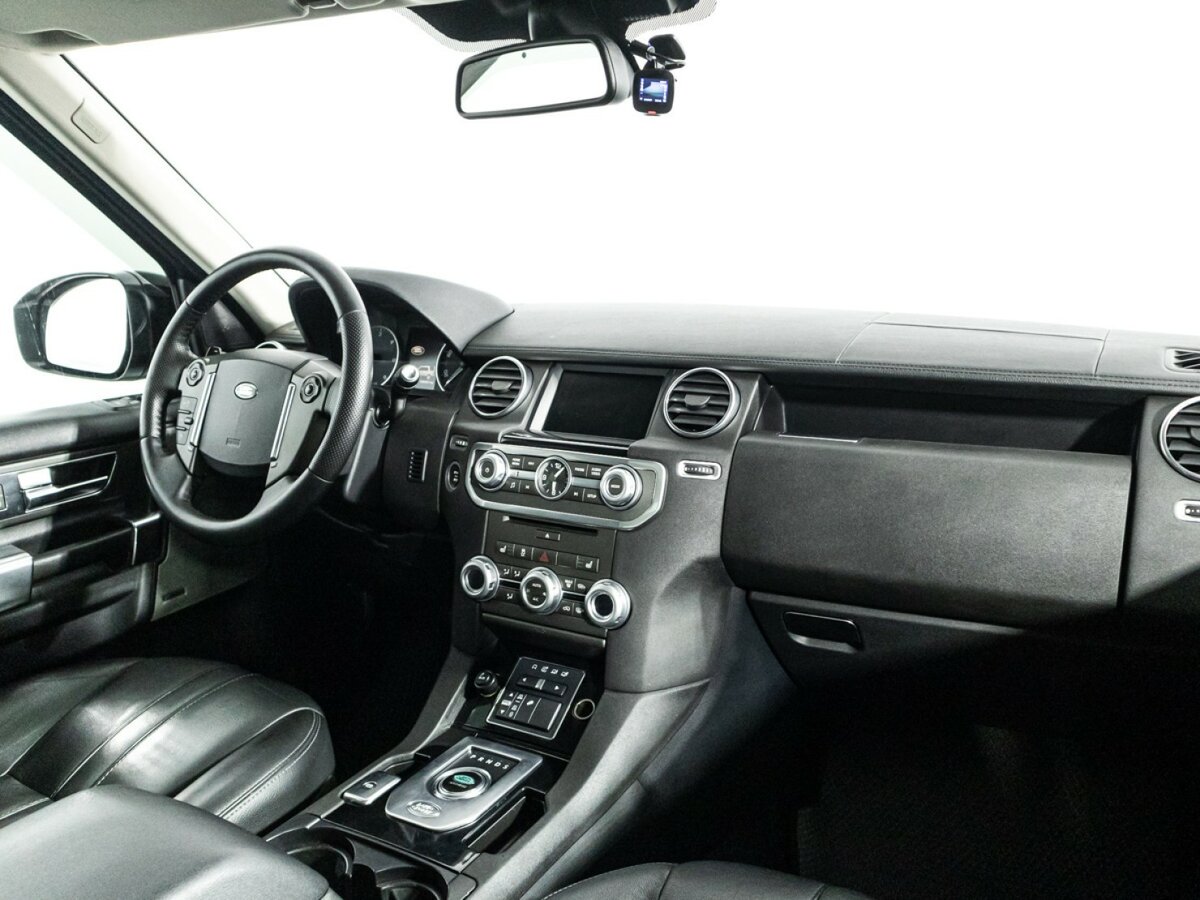Land Rover Discovery IV Рестайлинг, 2014 Фото №9