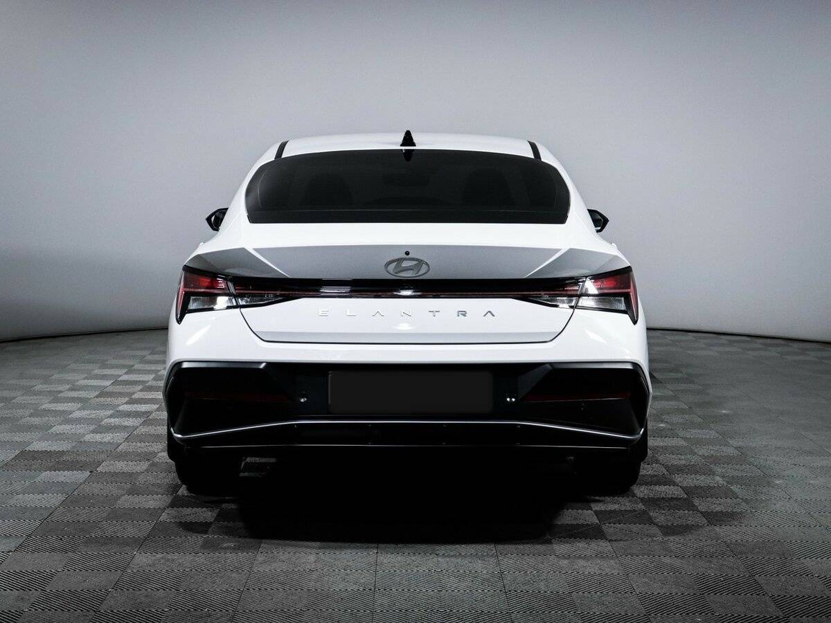 Hyundai Elantra VII (CN7) Рестайлинг, 2024 - 2 505 км. | Фото №5